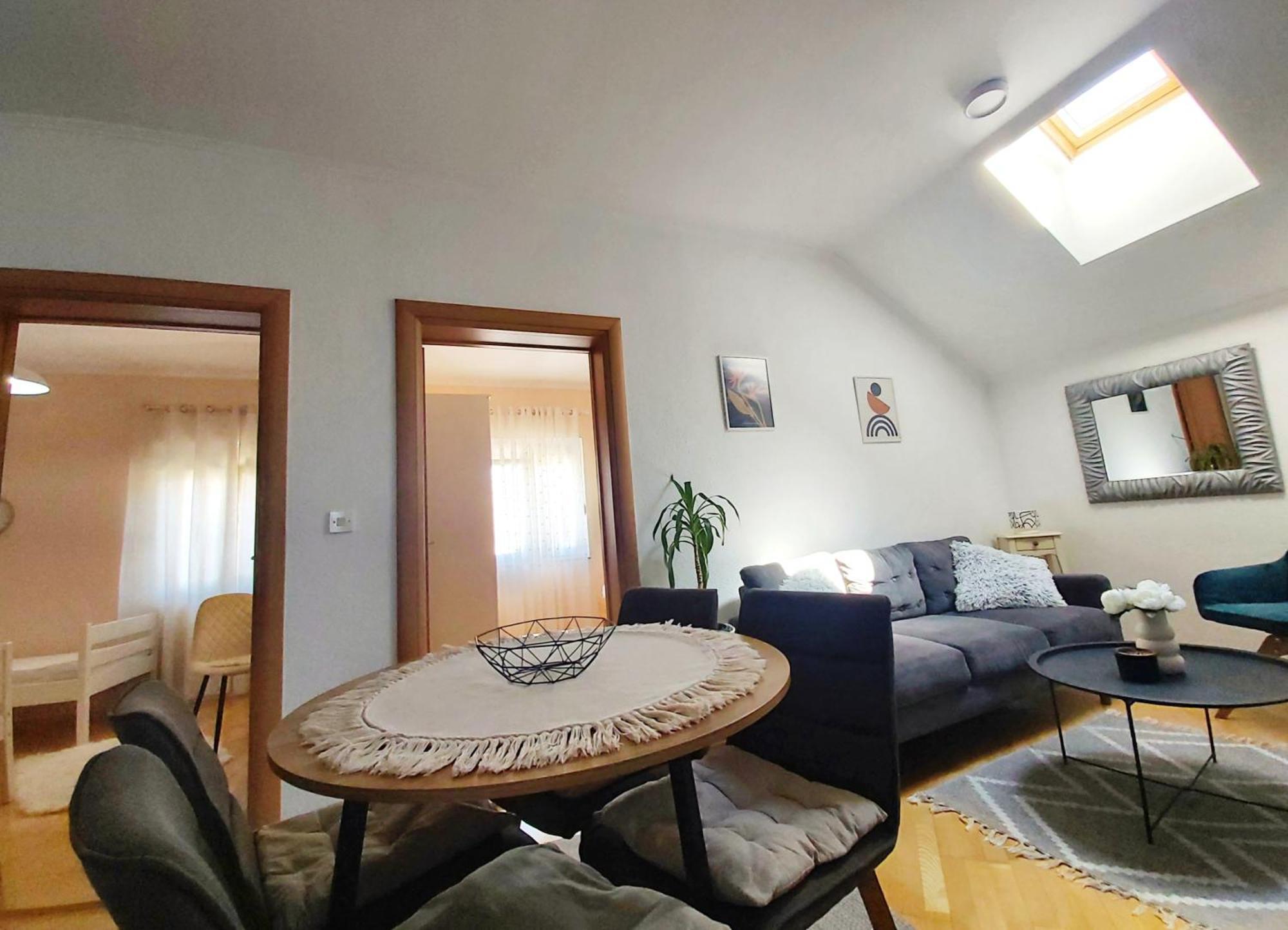 Zara Apartment With Terrace Near Old Town Мостар Екстер'єр фото