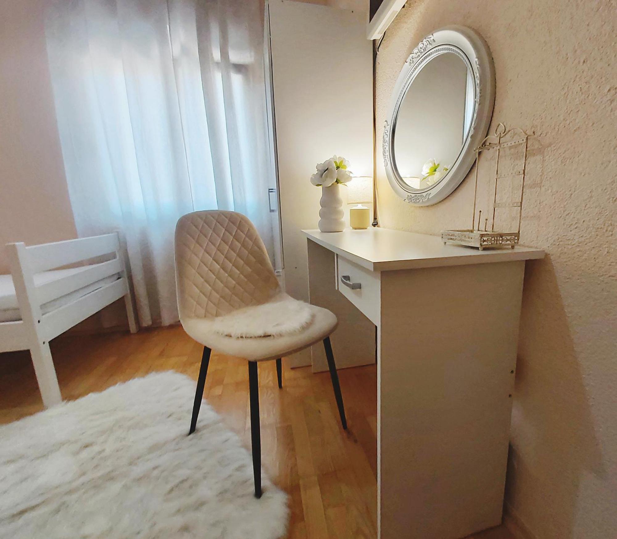 Zara Apartment With Terrace Near Old Town Мостар Екстер'єр фото